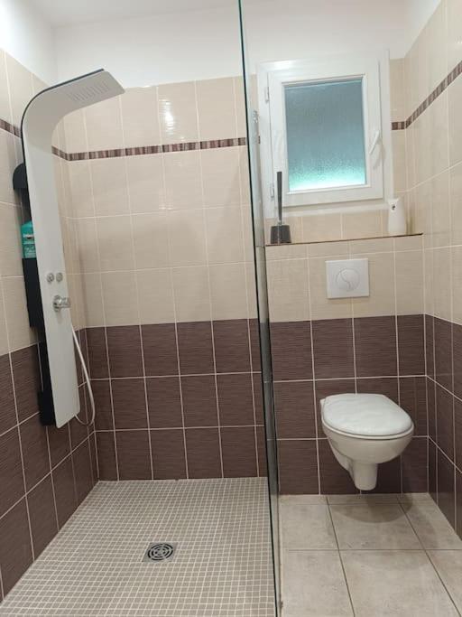 Appartement 2 A 4 Personnes Antraigues 외부 사진